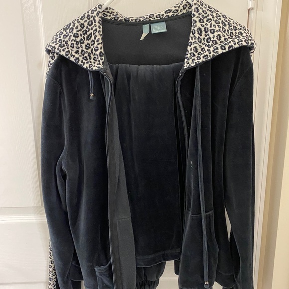 Velour jacket and pants set - Picture 2 of 2